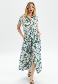 Soaked in Luxury SLARJANA  - Shirt dress - green diffuse print