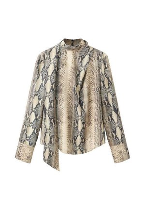 Lange mouwen blouse in beige en grijs slangenprint, met een hoge kraag en een asymmetrische zoom. Gladde textuur met een ontspannen pasvorm.