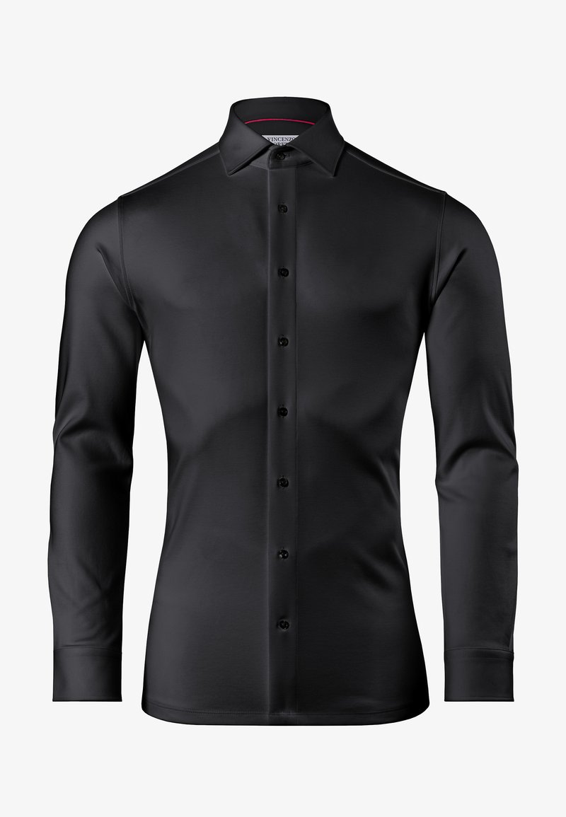 Camicia nera a maniche lunghe realizzata in tessuto morbido, con colletto classico, chiusura a bottoni e design aderente. Leggero luccichio senza motivi.