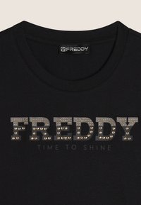 Freddy COMFORT FIT CON DETTAGLI PREZIOSI - T-shirt con stampa - nero