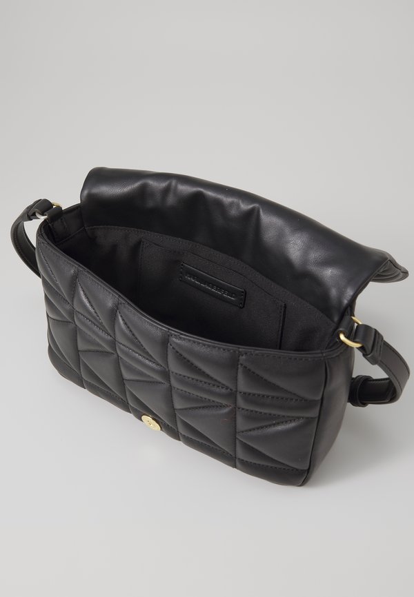 KUILT MEDIUM SHOULDER BAG - Handbag4