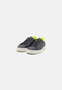 BOSS RHYS - Sportcipő - navy