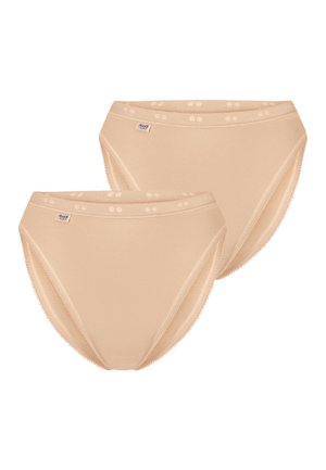Dos braguitas beige para mujer con corte alto, cintura elástica y pequeñas etiquetas de tela con la marca en el lado izquierdo.