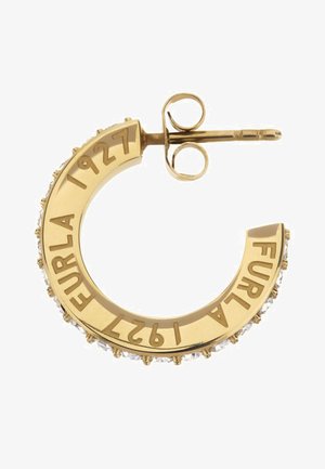 Zlatý kruhový náušnice s vyrytou "Furla 1927" a řadou jasných kamínků podél okraje; má bezpečné uzavření na hřebíček.
