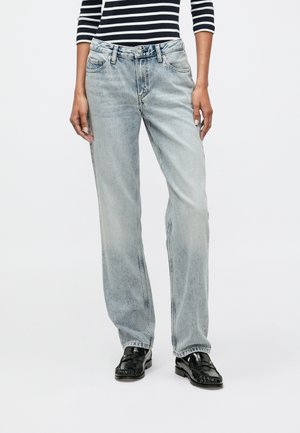CLASSIC STRAIGHT - Džínsy s rovným strihom - light-blue denim