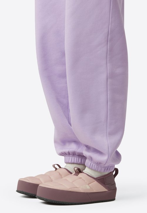 The North Face THERMOBALL TRACTION MULE II UNISEX - Zapatillas de senderismo - pink moss/fawn grey — photo 2