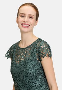 Vera Mont Robe de soirée - eucalyptus leaf
