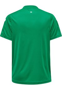 Grön sporttröja, kort ärm, slät textur, fukttransporterande tyg, rundad hals, minimalistisk design med en vit logotyp på ryggen.