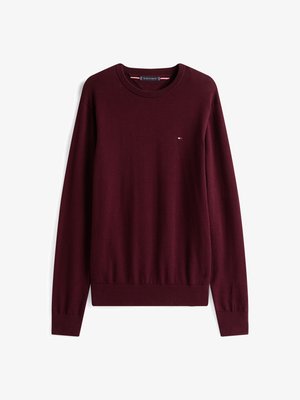 Burgunderfarbener Rundhalsausschnitt-Pullover aus weichem Stoff, mit langen Ärmeln und einem kleinen gestickten Logo auf der Brust. Glatte Textur und taillierter Saum.