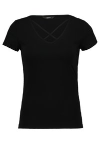 Camiseta negra de manga corta con cuello en V, que presenta un detalle entrecruzado en el escote. Confeccionada en una tela suave y elástica.
