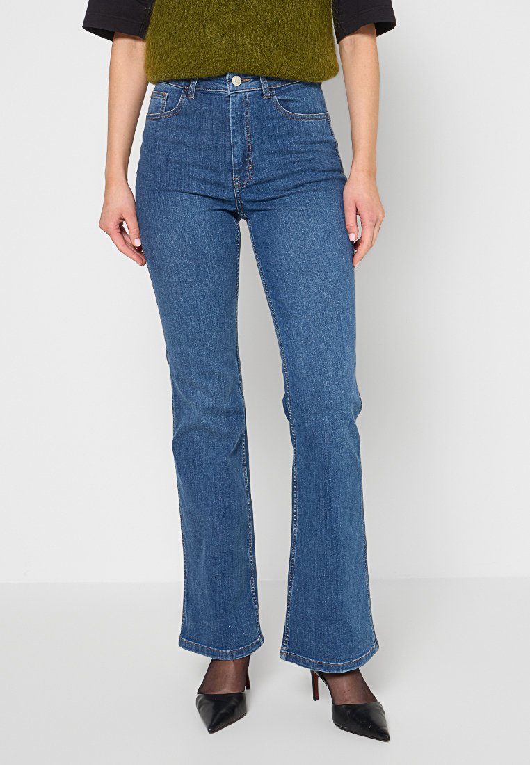 Gestuz Flared Jeans blauw