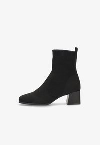 Seleccionado, black