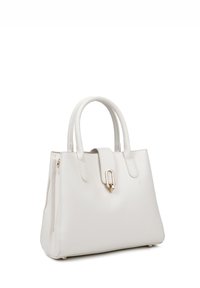 Borsa bianca strutturata con pelle testurizzata, doppi manici arrotondati, hardware dorato e dettaglio con clasp sul davanti; chiusura con zip.