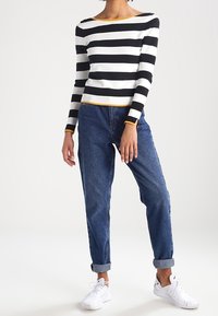 ONLY Jersey de punto - off-white