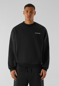 9N1M SENSE ESSENTIAL CREWNECK - Melegítőfelső - black