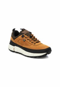 XTI Zapatillas - camel