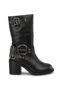 Schwarze Leder-Ankle-Boots mit abgerundeter Spitze, mittelhohem Absatz, mehreren Schnallen und einem dekorativen Metallring-Riemen. Glatte Struktur über die gesamte Oberfläche.