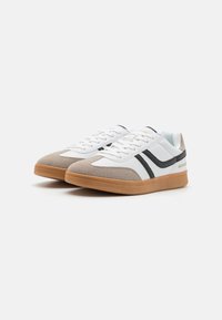 Jack & Jones JFWZOLA - Tenisice - white