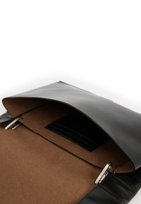 AllSaints Geantă plic - black