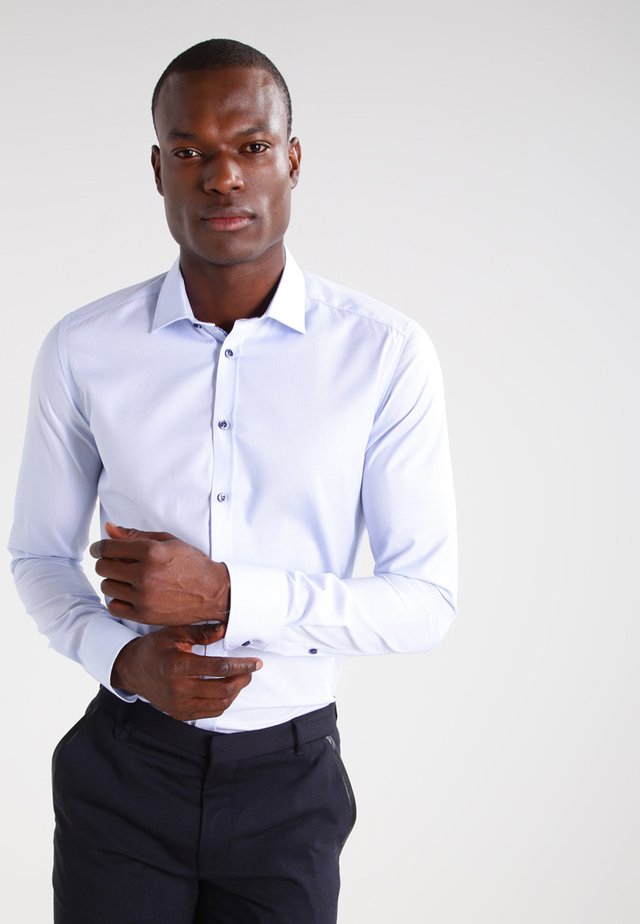 IVER SLIM FIT - Finskjorte - light blue