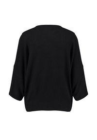 Pullover nero, sovradimensionato, con scollatura tonda, maniche a tre quarti e una texture morbida. Senza chiusure visibili o motivi.