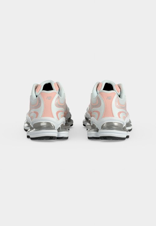 New Balance 2000 UNISEX - Trainers - pink haze/silver-coloured metallic — foto 4