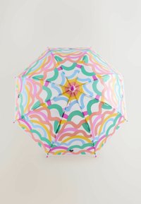 Színes ernyő, amelyet hullámos minta díszít rózsaszín, zöld, kék és sárga színekkel, fehér háttéren; 8 panel, középen rózsaszín gombbal.