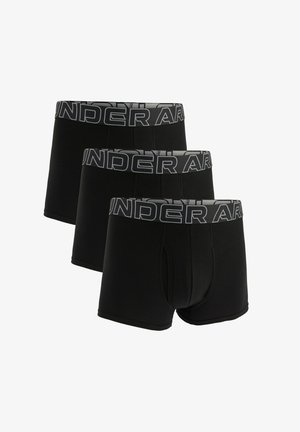 Schwarze Boxershorts aus weichem Stoff, mit einem breiten grauen Bund, der mit dem Schriftzug "UNDER ARMOUR" versehen ist. Drei Paare nebeneinander präsentiert.