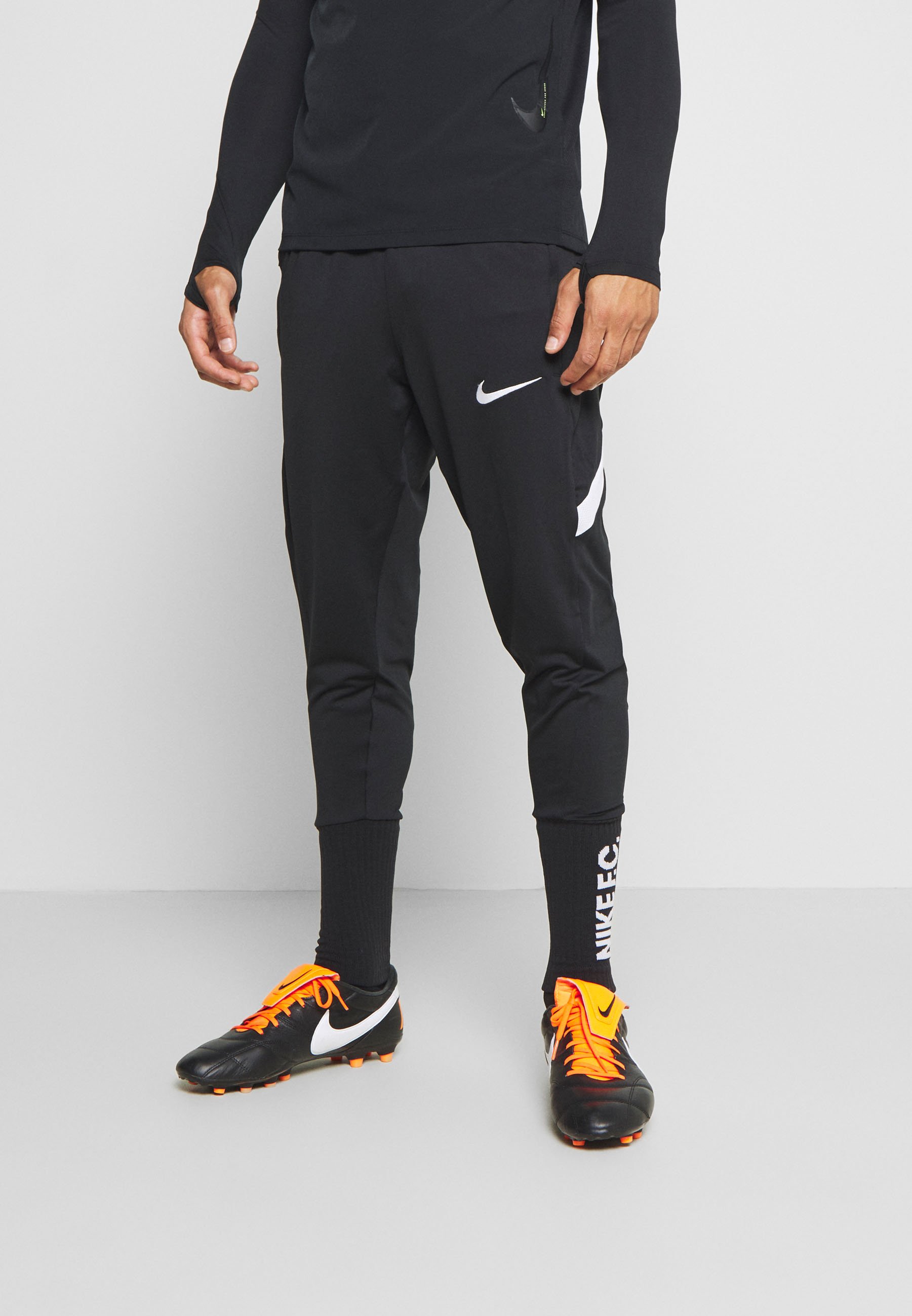nike performance pant