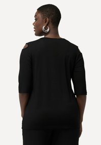Ulla Popken Longsleeve - black