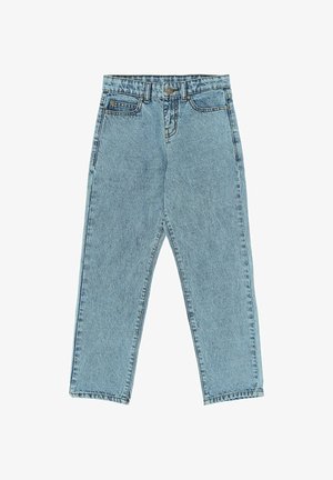 Lyseblå højtaljede denimjeans med knap- og lynlåslukning, forlommer og lige ben, på hvid baggrund.