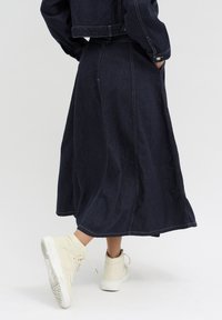 My Essential Wardrobe MALO - A-vonalú szoknya - dark blue un wash