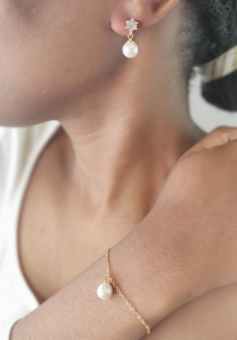 MYC Paris PARURE PAULINE CRYSTAL PEARL SET  - Orecchini - doré   cristal