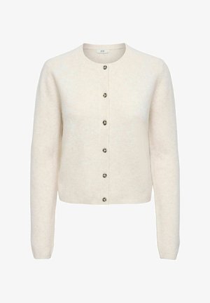 Cardigan bege claro feito de tecido suave, com gola redonda, mangas longas e sete botões decorativos na frente.