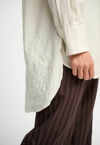 moshi moshi mind MOON - Kalhoty - brown black