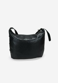 Borsa in pelle nera con un design testurizzato, dotata di chiusura con zip e di un manico corto su un lato. Forma compatta con un aspetto morbido.