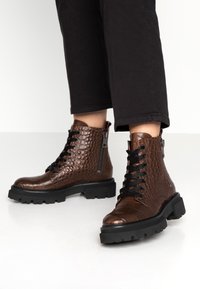 Kennel + Schmenger Bottines à plateau - cognac
