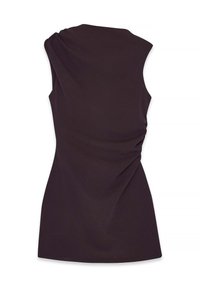 Haut asymétrique sans manches noir avec un détail froncé sur une épaule et sur le côté, silhouette ajustée.