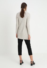 Anna Field Kofta - sand