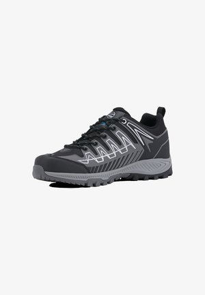 Scarpa da trekking nera e grigia con design decorato, suola robusta, chiusura con lacci frontale e collarino imbottito per uso esterno.