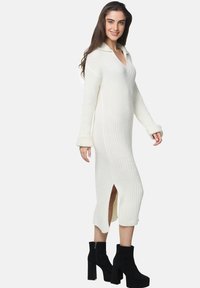 Elara Abito in maglia - weiss