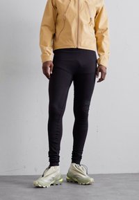 MM6 Maison Margiela SALOMON PANTS - Tracksuit bottoms - deep black