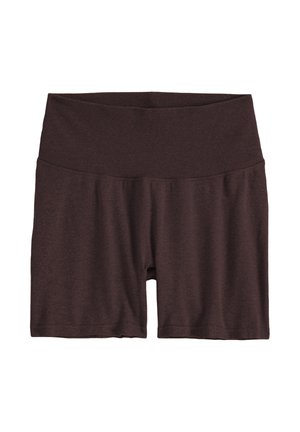 Mørkebrune, høytlivs, elastiske sykkelshorts med bred ribbestrikket midjebånd og knelengde passform.