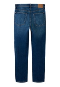 Tumesinised teksapüksid sirge lõikega, millel on kaks tagataskut ja helepruun nahast vöökoht. Sile tekstuur, tavaline õmblus.