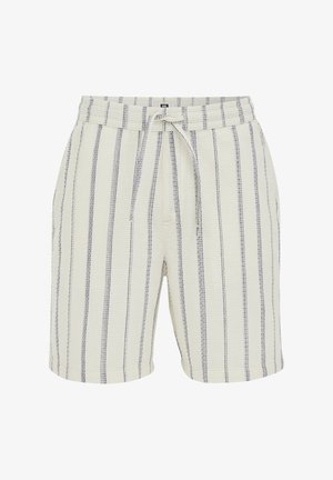 Biele textúrované šortky s tenkými čiernymi vertikálnymi pásikmi, elastickým pásom a sťahovacou šnúrkou vpredu.