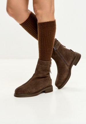 BLOCK HEELS  - Botas para la nieve - brown