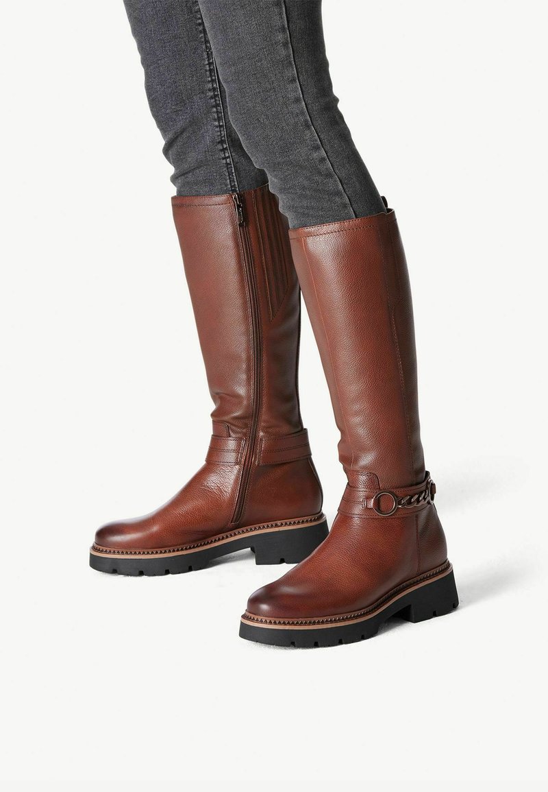 tamaris black ankle boots