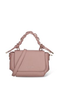 Borsa a tracolla in pelle rosa con manico superiore intrecciato, tracolla regolabile e accessori dorati. Presenta una chiusura con patta e dettaglio logo.