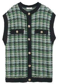 Mouwloze groene, zwarte, witte geruite gebreide vest met zwarte rand, gouden knopen aan de voorkant en op twee borstzakken.