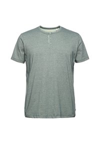 Grijze t-shirt met korte mouwen, gemaakt van zachte stof, met een ronde hals en een knoopsluiting met drie knopen aan de voorkant.